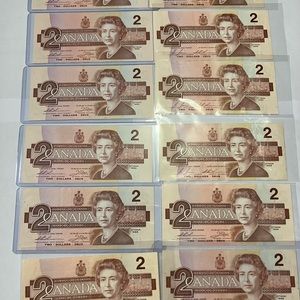 1986 - Lot of 12 - $2 Bank of Canada Notes